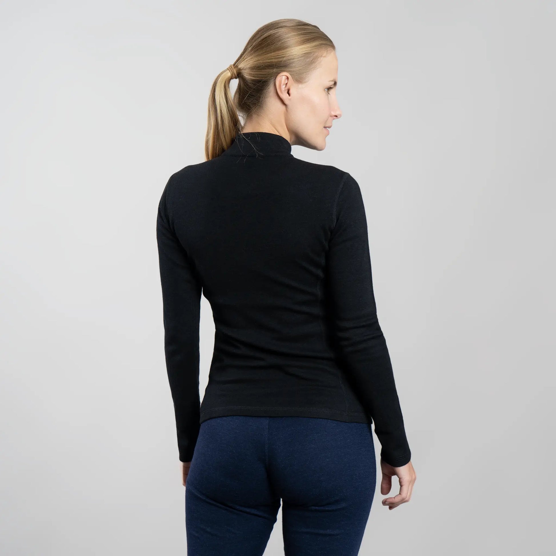 womens warmest baselayer half zip color black